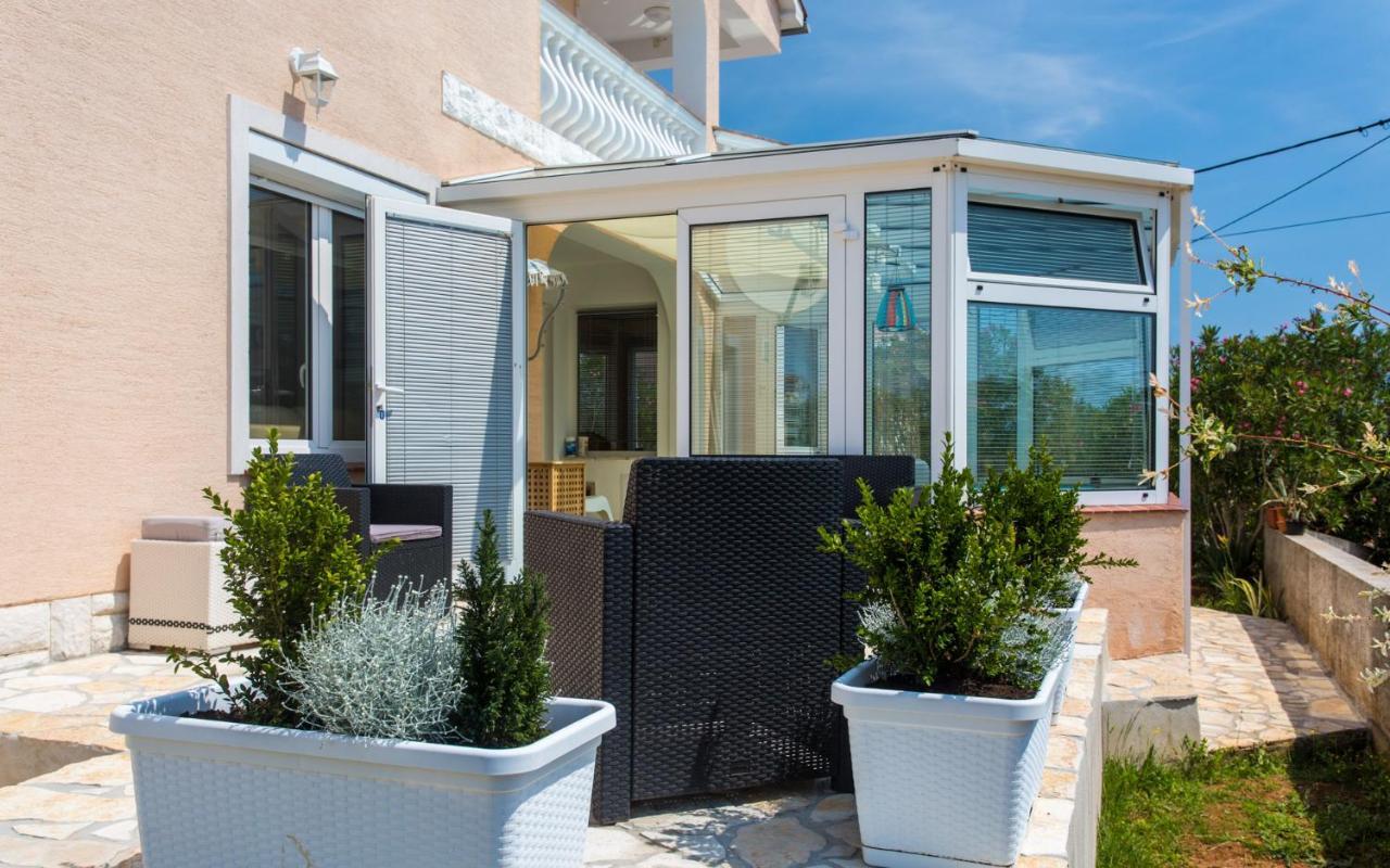 Holiday Home Nika Linardići Exteriér fotografie